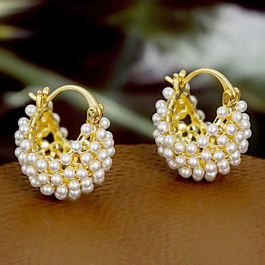 50% de Réduction – Boucles d'Oreilles Créoles Panier Perles Dorées