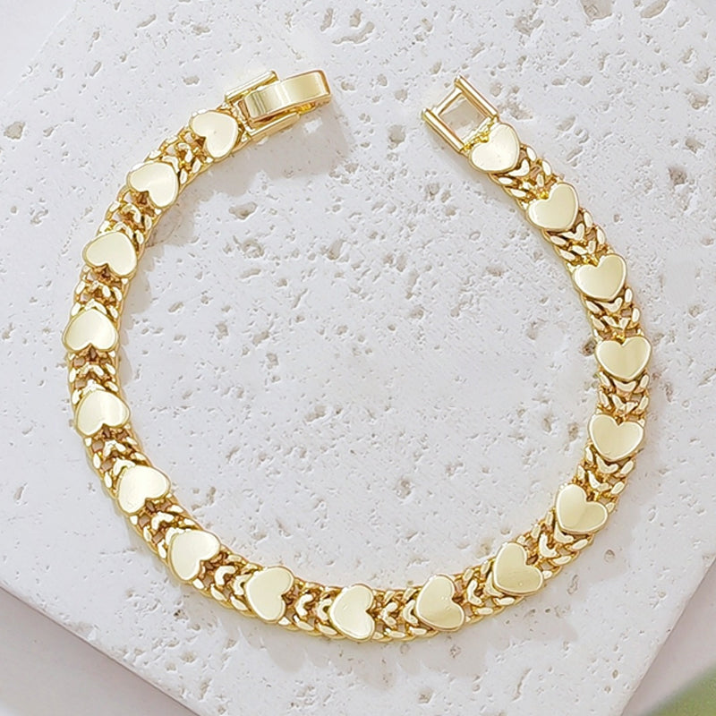 Bracelet Cœur en Acier Inoxydable – Maillons Romantiques, Finition Poliée