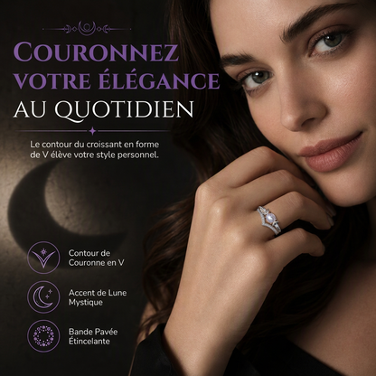 Bague Gothique Croissant de Lune en Pierre de Lune – Finition Platine Vintage
